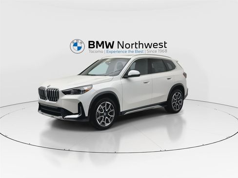 New 2026 BMW X1 xDrive28i w/ Technology Package AWD/4WD image 9