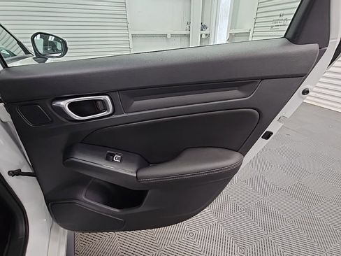 Used 2024 Honda Civic EX-L image 33
