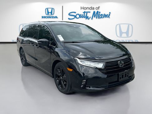 Certified 2023 Honda Odyssey Sport image 1