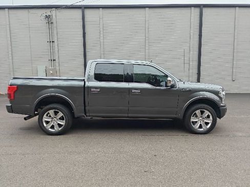 Used 2019 Ford F150 Platinum w/ Equipment Group 701A Luxury image 2