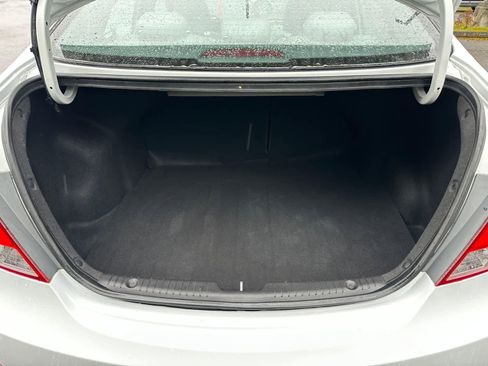 Used 2016 Hyundai Accent SE FWD image 28