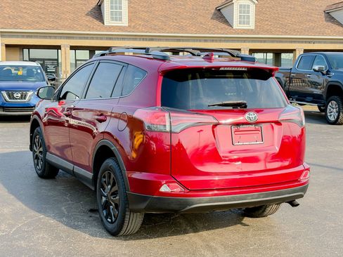 Used 2018 Toyota RAV4 LE w/ All Weather Liner Package AWD/4WD image 11