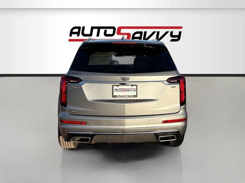 Used 2024 Cadillac XT6 Premium Luxury w/ LPO, Floor Liner Package AWD/4WD image 6
