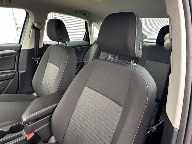 Certified 2026 Volkswagen Jetta S FWD image 26