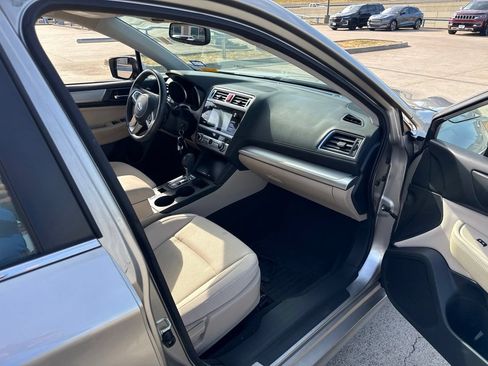Used 2015 Subaru Legacy 2.5i Premium AWD/4WD image 15