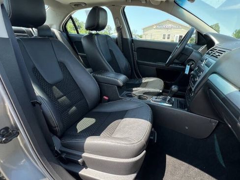 Used 2009 Ford Fusion SEL FWD image 11