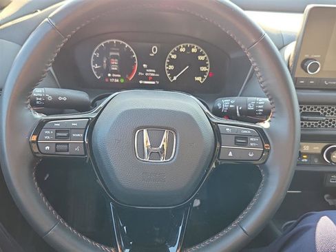 Used 2024 Honda HR-V Sport image 5
