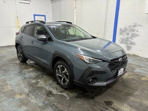 Used 2024 Subaru Crosstrek 2.0i Premium AWD/4WD image 1