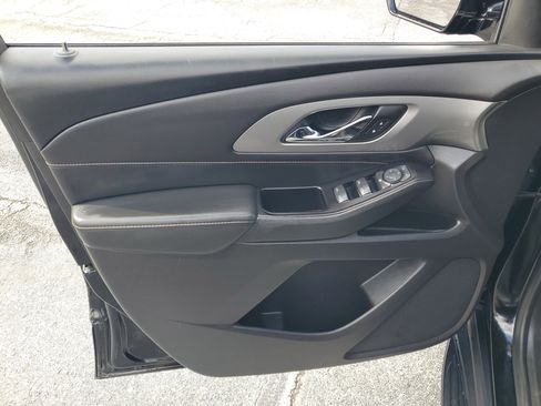 Used 2019 Chevrolet Traverse LS image 17