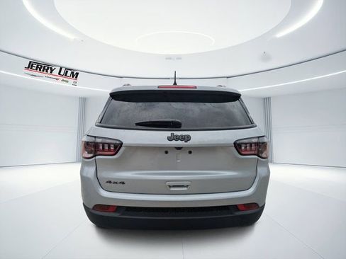 New 2026 Jeep Compass Latitude AWD/4WD image 4