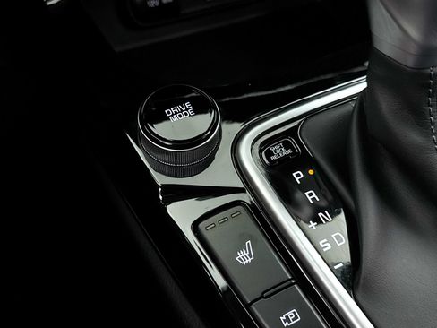 Certified 2024 Kia Seltos EX FWD image 9