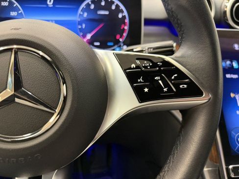 Used 2024 Mercedes-Benz C 300 4MATIC Sedan image 20