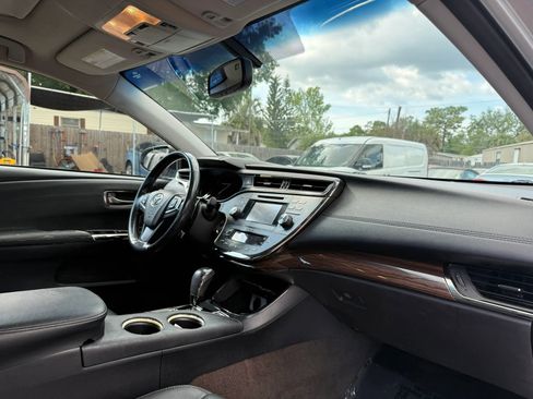 Used 2014 Toyota Avalon XLE Touring image 14