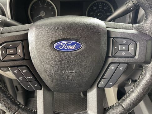 Used 2016 Ford F150 XLT w/ Equipment Group 302A Luxury AWD/4WD image 18