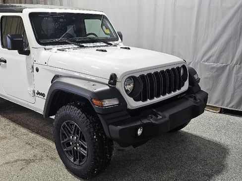New 2025 Jeep Wrangler Unlimited Sport image 11