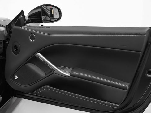 Certified 2017 Ferrari F12 Berlinetta RWD image 34