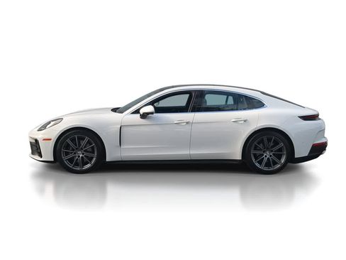 Used 2025 Porsche Panamera image 5