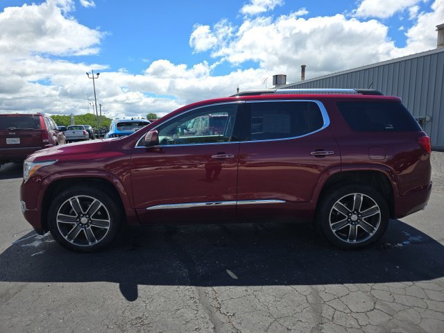 Used 2018 GMC Acadia Denali w/ Technology Package AWD/4WD image 4