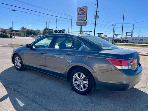 Used 2012 Honda Accord LX image 3