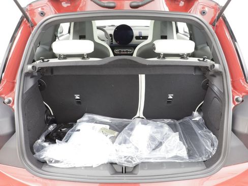 New 2026 MINI Cooper 2-Door Hardtop FWD image 18