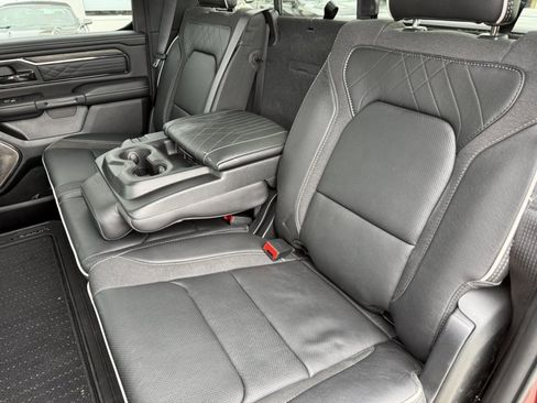 Used 2025 RAM 1500 Limited AWD/4WD image 17