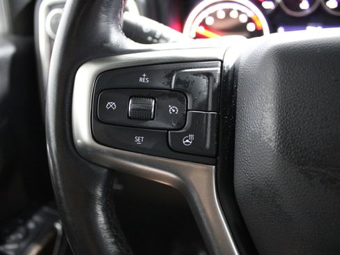 Used 2021 Chevrolet Silverado 1500 LT w/ Z71 Off-Road Package AWD/4WD image 39