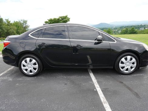Used 2017 Buick Verano Sport Touring FWD image 18