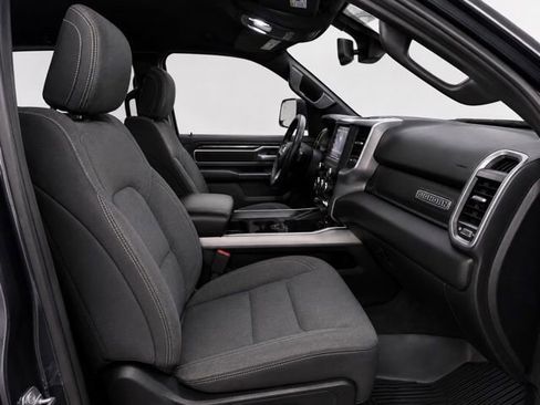 Used 2019 RAM 1500 Big Horn AWD/4WD image 23