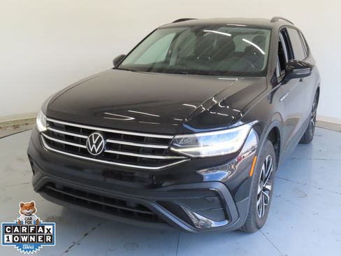 Used 2023 Volkswagen Tiguan S image 9
