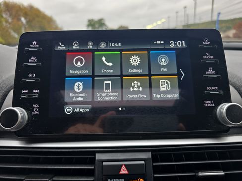 Used 2021 Honda Accord Touring image 28