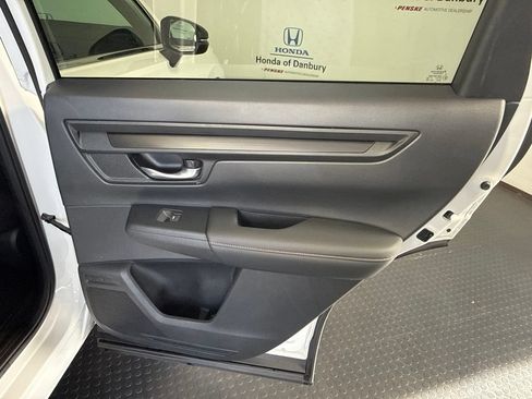 Used 2024 Honda CR-V Sport image 7