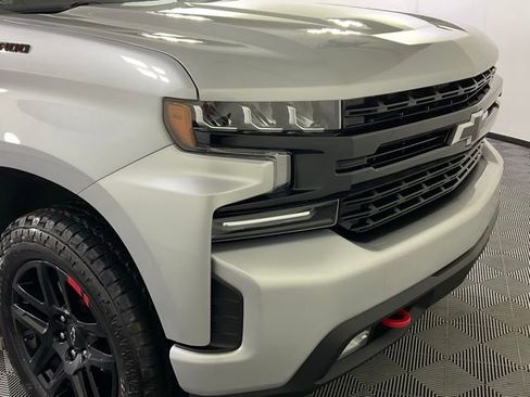 Used 2022 Chevrolet Silverado 1500 RST w/ Redline Edition image 8