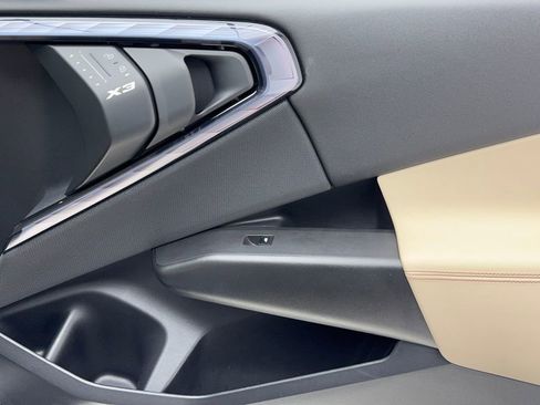 Used 2025 BMW X3 xDrive30i image 49