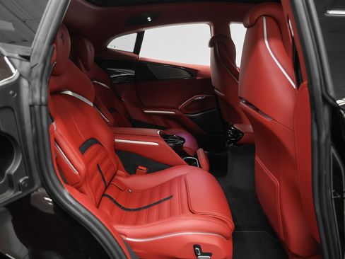 Used 2025 Ferrari Purosangue image 36