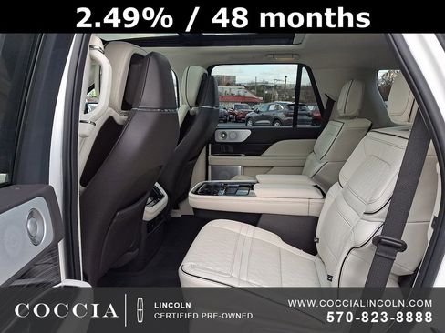 Certified 2024 Lincoln Navigator Black Label image 10