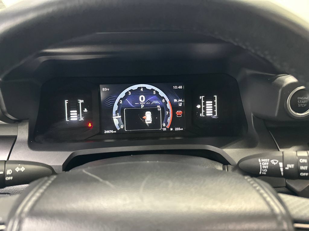 Used 2025 Toyota 4Runner SR5 AWD/4WD image 26