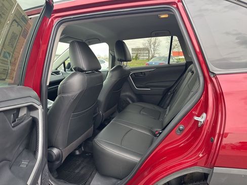 Used 2020 Toyota RAV4 LE w/ All Weather Liner Package image 34