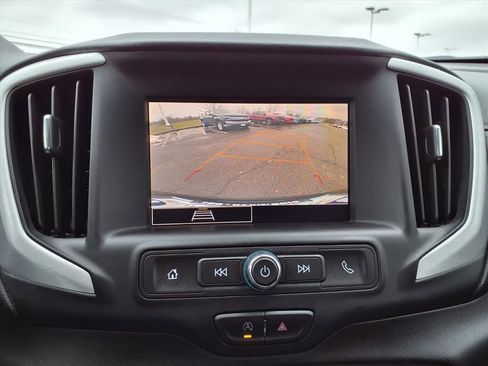 Certified 2022 GMC Terrain SLE w/ Driver Convenience Package image 6