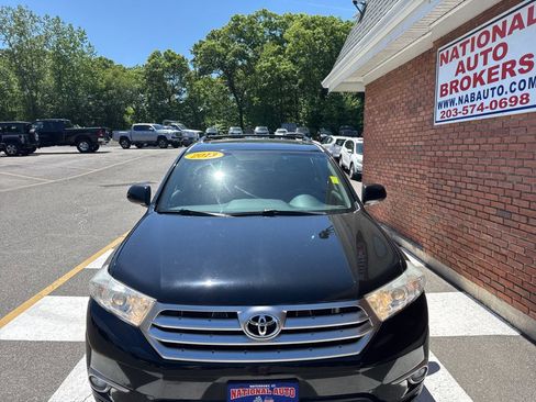 Used 2013 Toyota Highlander Limited AWD/4WD image 7