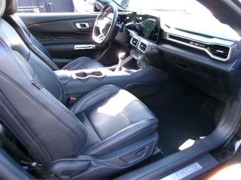 Certified 2025 Ford Mustang Premium RWD image 4
