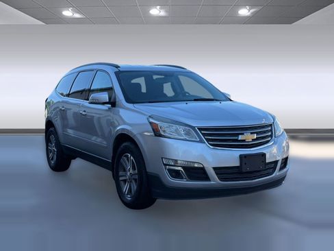 Used 2016 Chevrolet Traverse LT FWD image 7