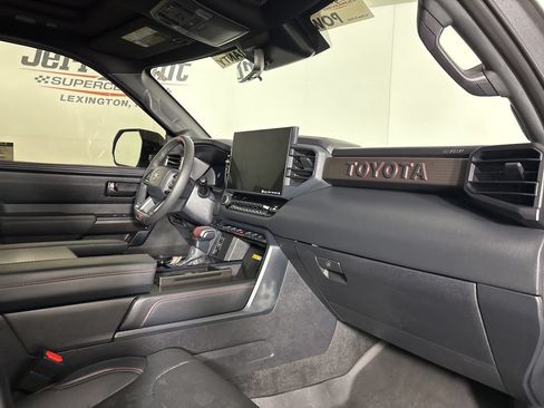 Used 2024 Toyota Sequoia TRD Pro AWD/4WD image 33