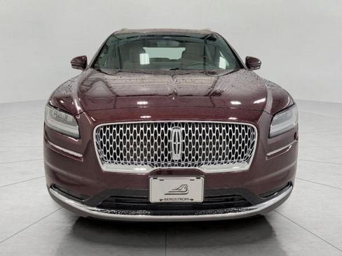 Used 2023 Lincoln Nautilus Reserve AWD/4WD image 13