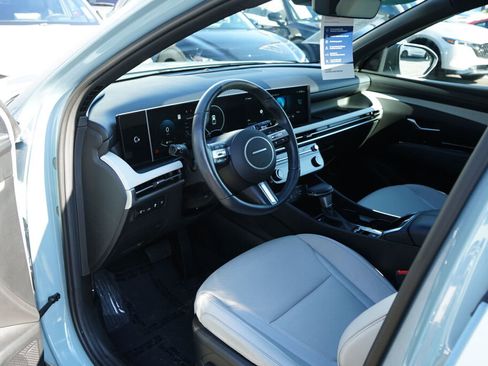 Certified 2025 Hyundai Santa Cruz Limited image 16