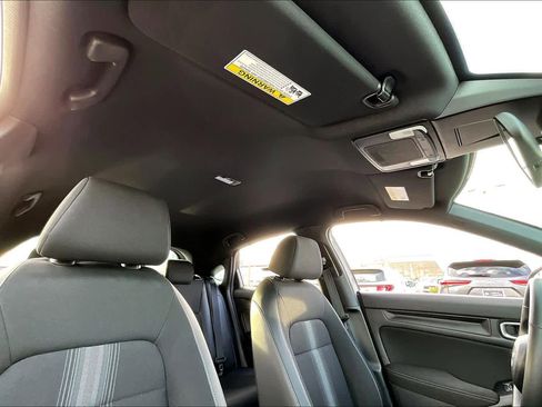 Used 2024 Honda Civic Sport image 14