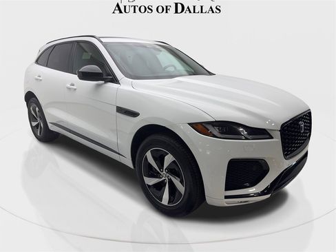 Used 2024 Jaguar F-PACE R-Dynamic S image 4