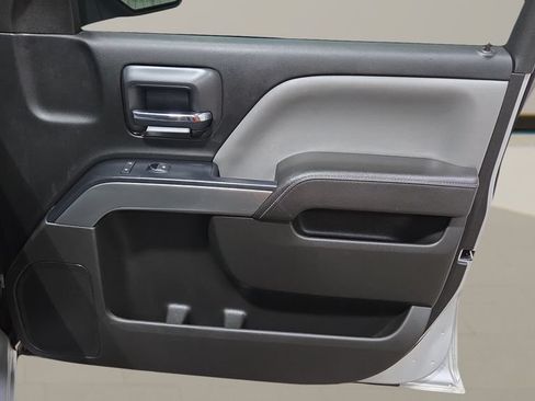 Used 2017 Chevrolet Silverado 1500 LT AWD/4WD image 22