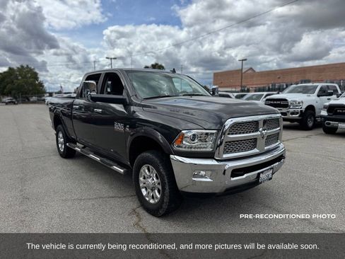 Used 2018 RAM 3500 Laramie AWD/4WD image 8