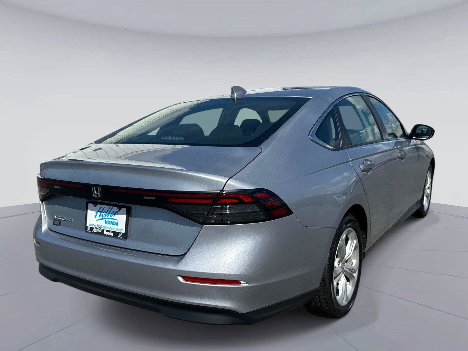 Certified 2024 Honda Accord LX image 4