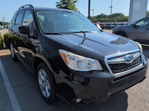 Used 2014 Subaru Forester 2.5i Touring AWD/4WD image 3